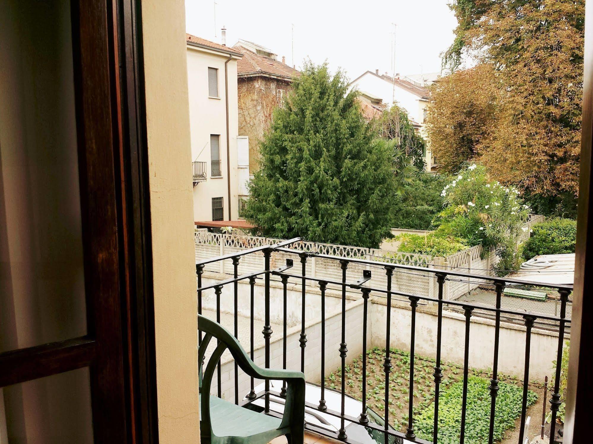 Hotel Eden Milan Bagian luar foto